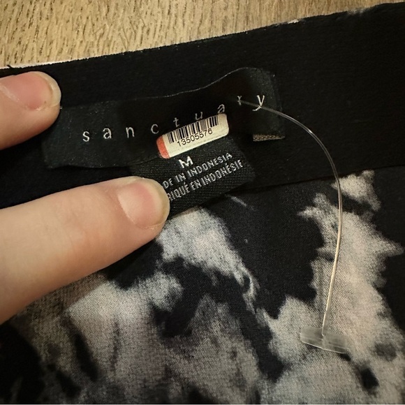 Sanctuary Womens Black & White Tie Die High Rise Mini Skirt Size Medium - Picture 9 of 10